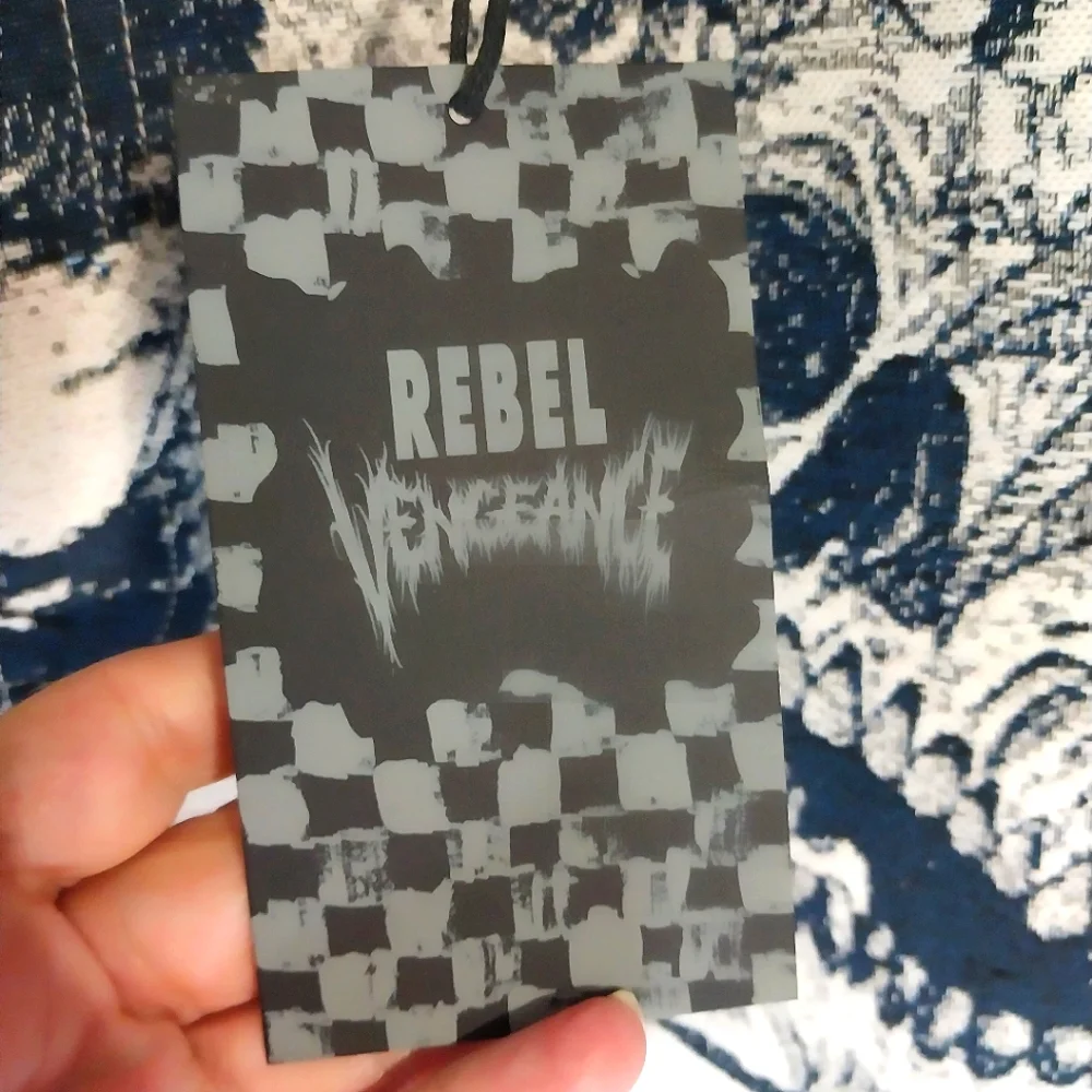 Rebel Vengeange Tapestry Skeleton Cargo‎ Pants, NWT, Size 32